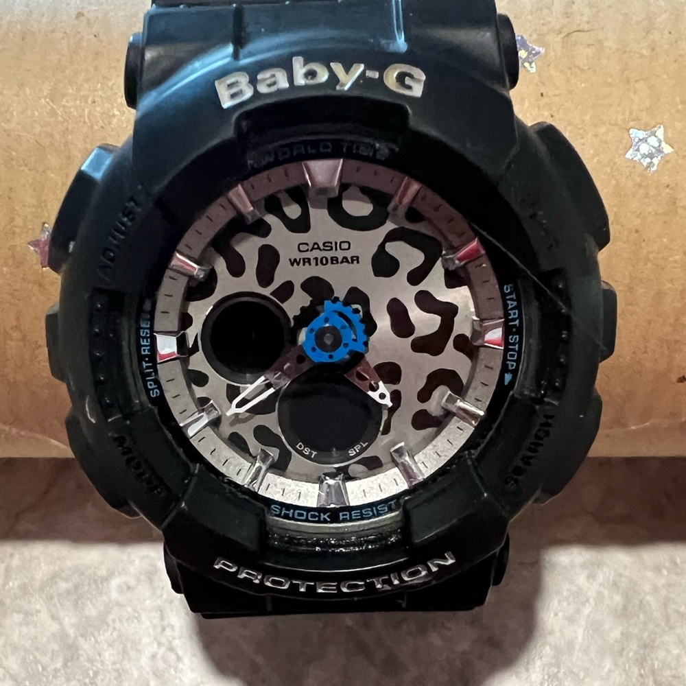 Casio baby G watch. Just changed the battery at the clock maker